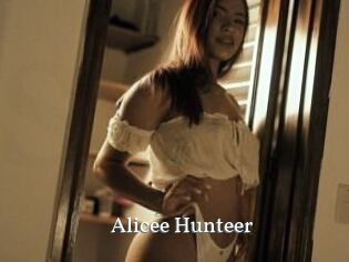 Alicee_Hunteer