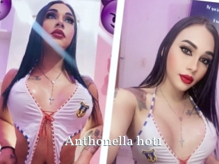 Anthonella_hot1