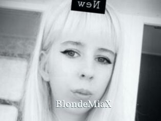 BlondeMiaX