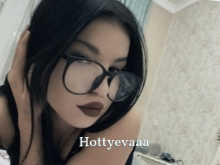 Hottyevaaa