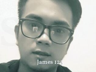 James_123