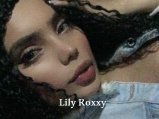 Lily_Roxxy