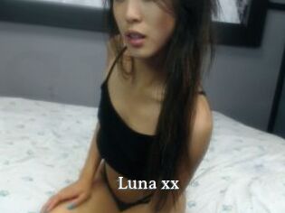 Luna_xx