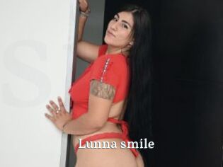 Lunna_smile