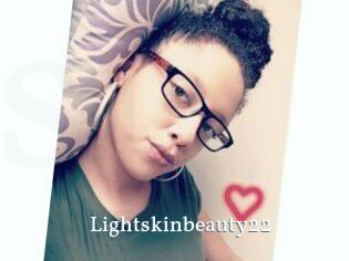 Lightskinbeauty22