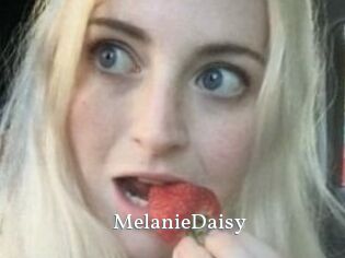 Melanie_Daisy