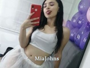 MiaJohns