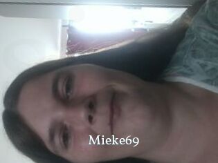 Mieke69