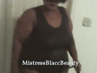 MistressBlaccBeauty