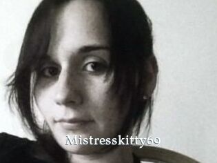 Mistresskitty69