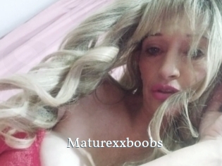 Maturexxboobs