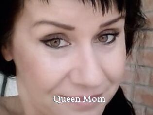 Queen_Mom