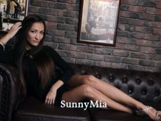 SunnyMia