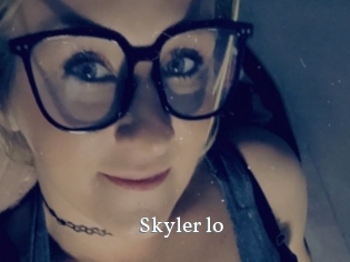 Skyler_lo