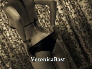 VeronicaBast_